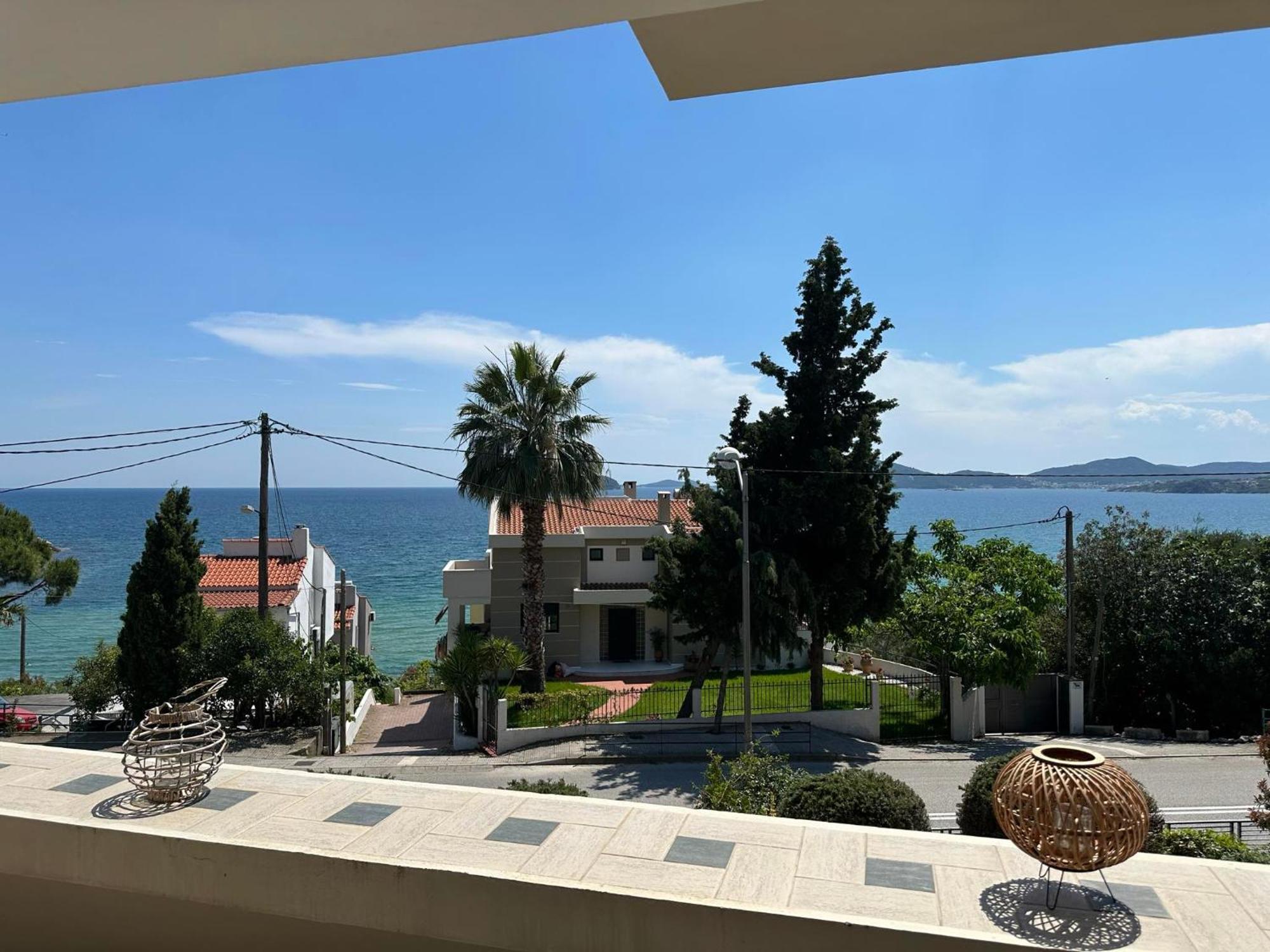 Navy View Villa Palaiontsiflikion