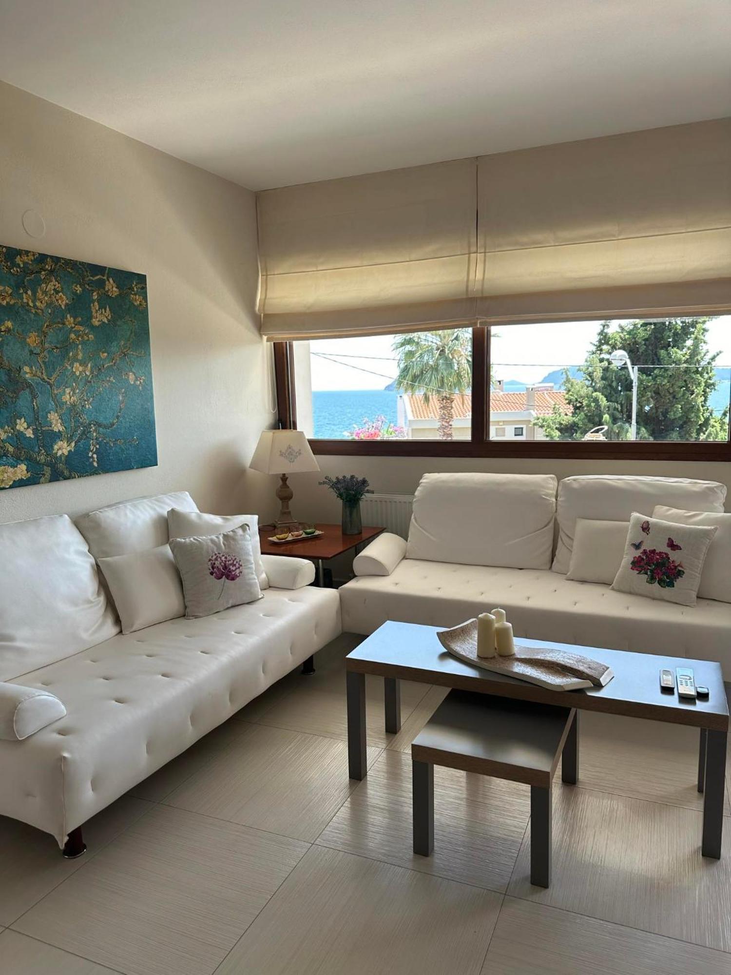 Villa Navy View